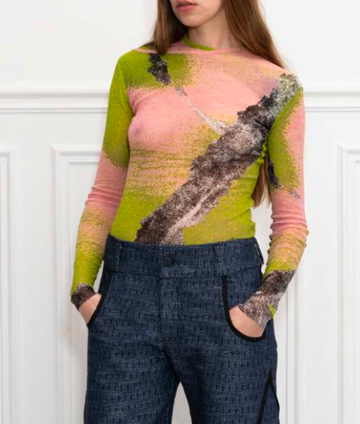 Zigzag Neckline Top