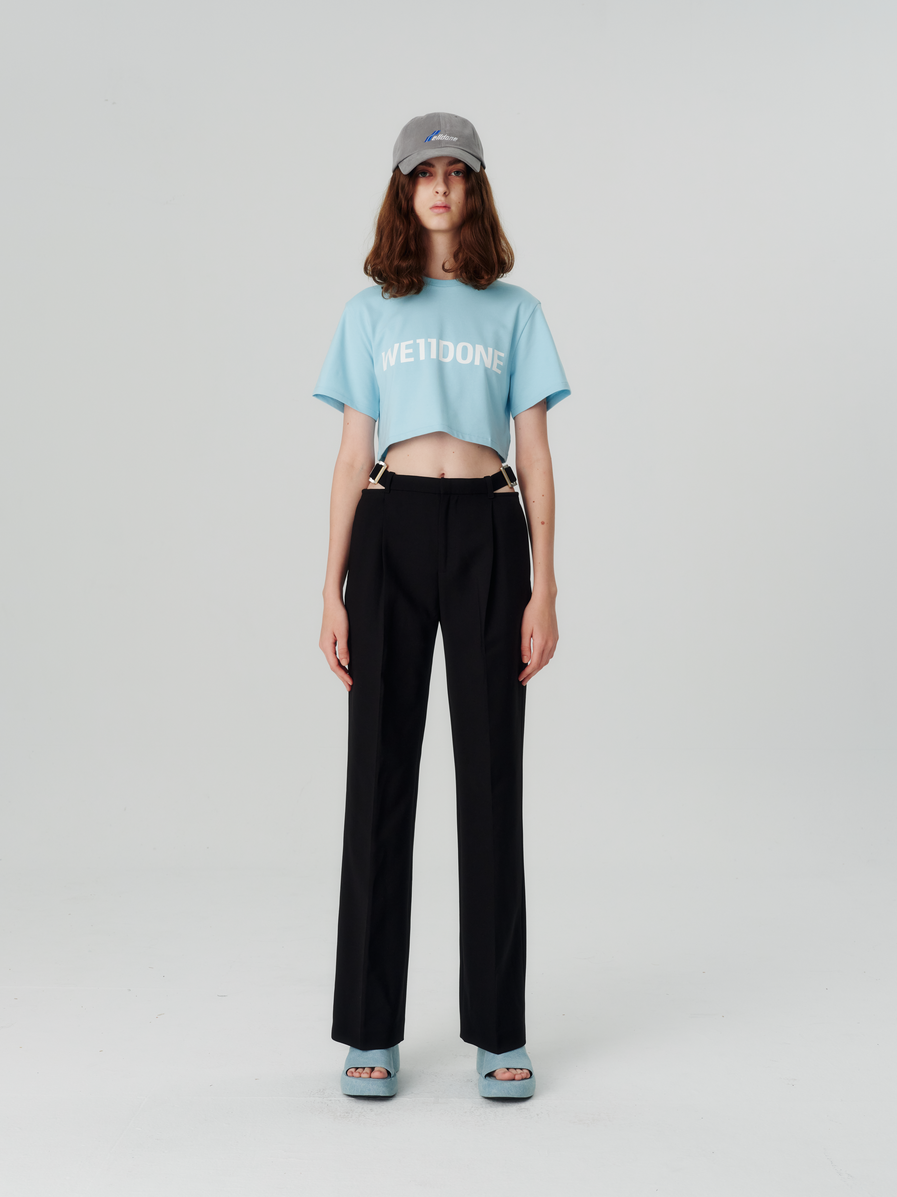 Cropped logo top