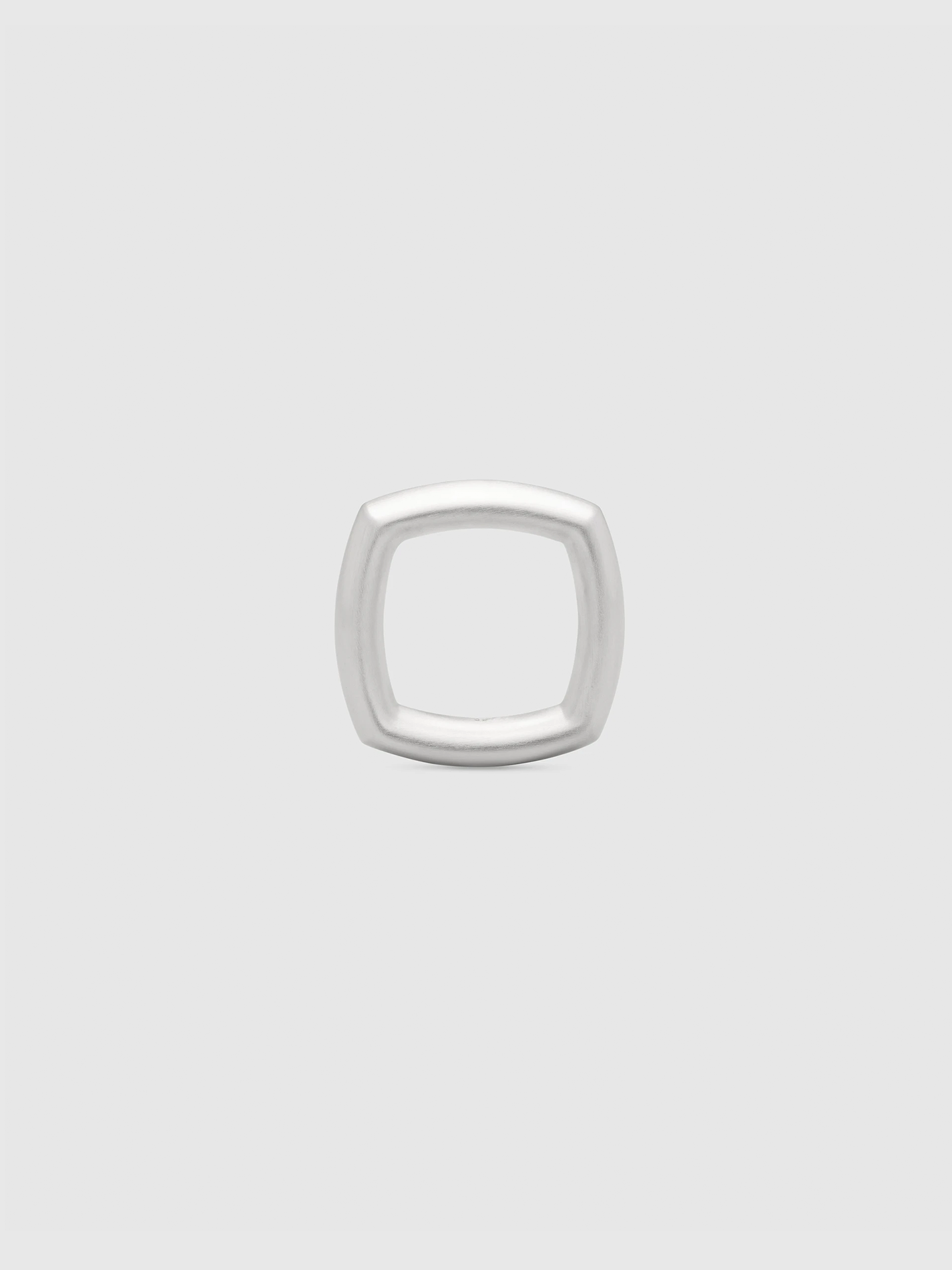 Frame Ring Satin