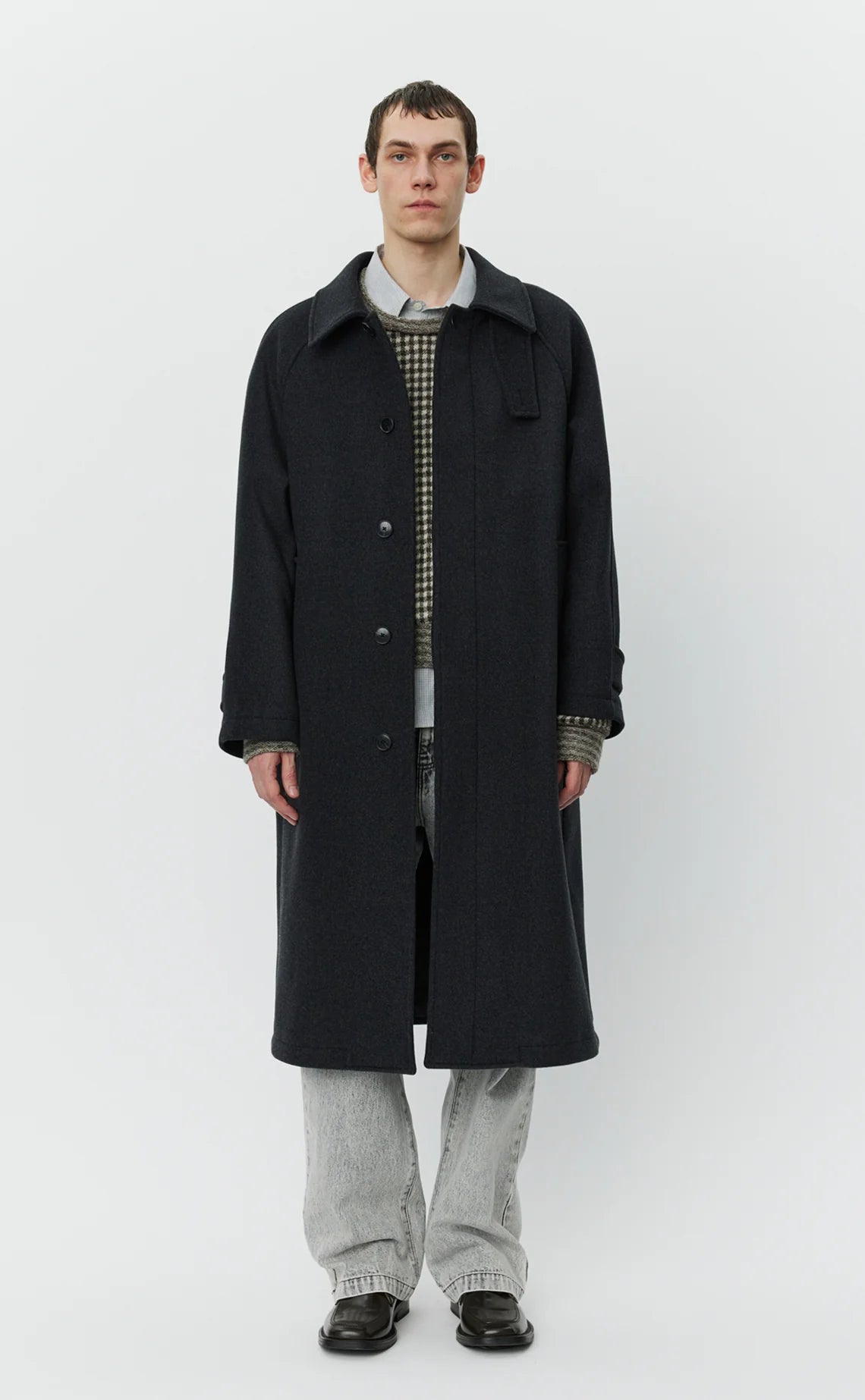 Installation Coat