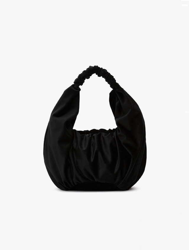 Ruffle Shopper